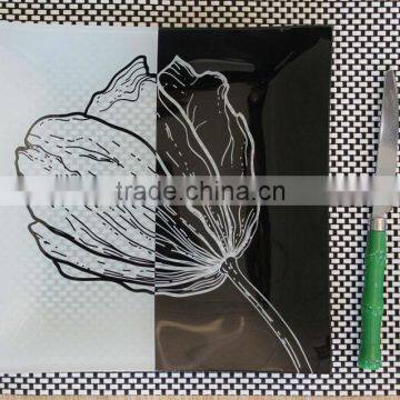 beautiful and fashionable square tempered glass plate