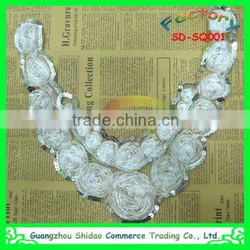 custom high quality cheap eco-friendly feature embroidered bead front collar lace