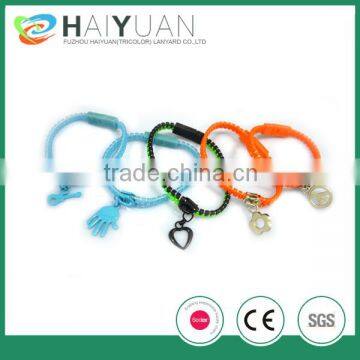 zipper wrist strap