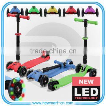 Kids Tri Folding Scooter Push 3 Wheel T Scooters With Wheel Flashing Light