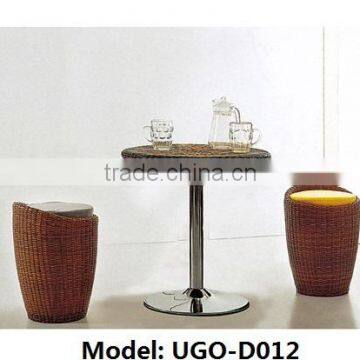 Oval Outdoor Furniture Special Design of Top Rattan Glass Table and Chairs