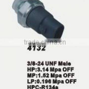 Supply pressure switch for auto air-conditioner