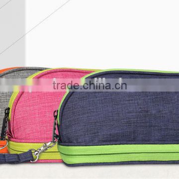 2016 Custom small portable shell cosmetic bag portable large capacity cosmetic bag