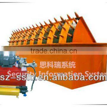 Full automatic hydraulic road blocker