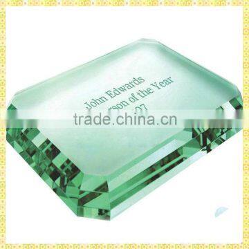 Cutting Green Laser Engraved Glass Paperweights For Home Decoration