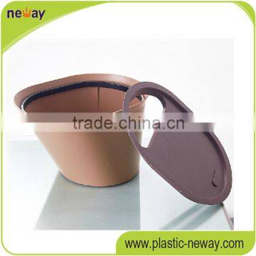 Eco-Friendly Unique Design Cheap China Desktop Plastic Decorative Trash Bin photo-2