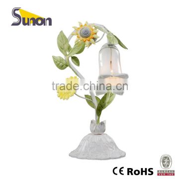 Single light wrought Iron yellow sunflower countryside style table lamp light decorative bedroom&living room