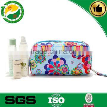 2015 new design custom flower printed polyester PVC make up bag