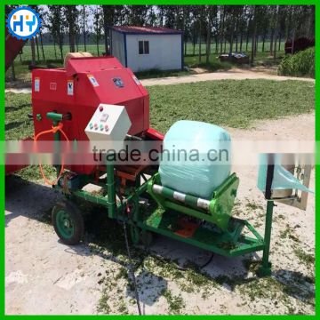 Automatic mini straw baler