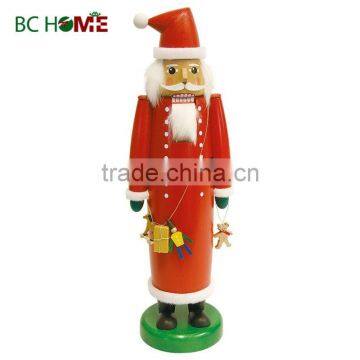 exquisitely crafted santa claus wooden Nutcracker classics