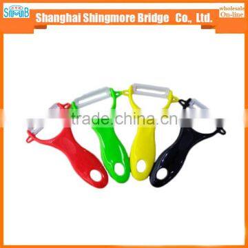 China Kitchen Tool Supplier Cheap Wholesale ABS Potato Peeler photo-4