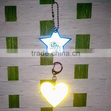 Promotion Small Gift Custom Glow in the Dark and Reflective Pvc Keychain photo-6