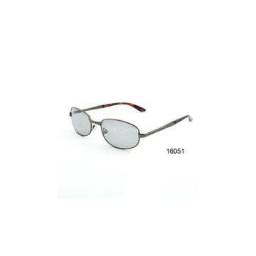 Sunglasses with UV400 Protection Lens and Simple Style