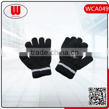 Custom 100% acrylic kids embroidery gloves