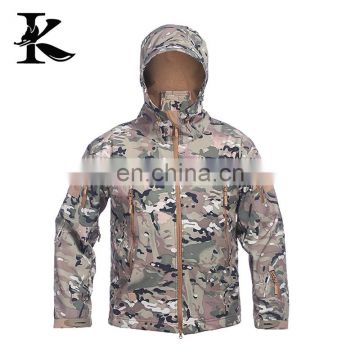 Wholesale camouflage hunting waterproof softshell jacket