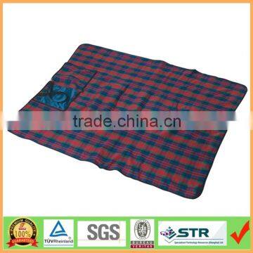 Large 70" x 55" 100% Polyester Plaid Water Resistant Picnic Blanket