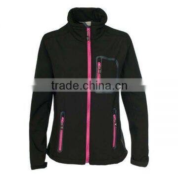 Ladies outdoor softshell jackets