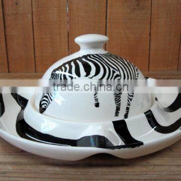 Ceramic 4 Section Seasoning Dish with Cover for Restaurant Family