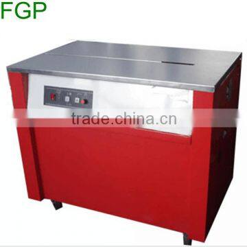 Semi automatic pp strapping machine