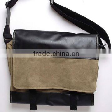 Heavy duty canvas Navigator Bag decorated with tarpaulin