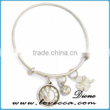 fashin Customized Charms Women Expandable Wire Bangle Bracelet