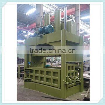 350T Hydraulic PET Bottle Vertical Baling Machine photo-5