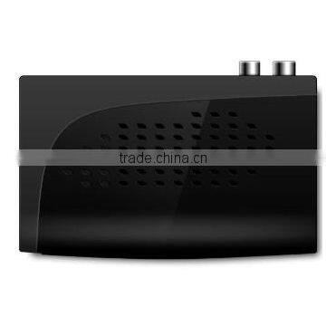 ISDB-T Full-Seg digital TV box, with two digital TV tuners and two-way A/V output