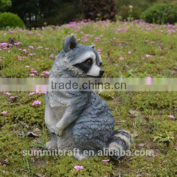 Resin Animal Figurines Raccoon Garden Decor photo-2