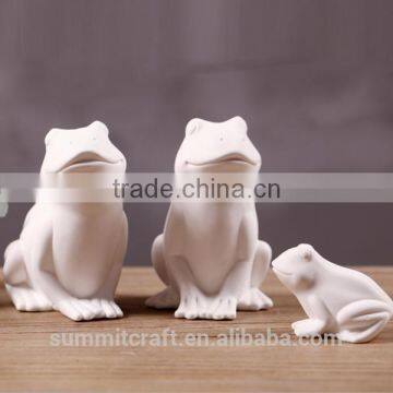 Miniature ceramic porcelain animal ceramic frog figurines