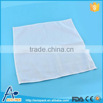 Disposable white polyester 48*47.5cm airline products table cloth