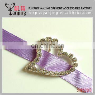 Factory directly ! Wholesale round wedding invitation ribbon rhinestone buckle