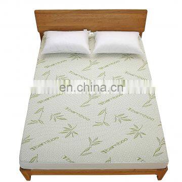 Hypoallergenic 220GSM  Bamboo Jacquard Fabric Waterproof Mattress Protector