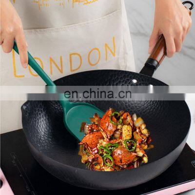 Green Silicone Spatula Set Kitchen Stools Soup Spoon Leaky Spoon With Hook Kitchen Utensils photo-5