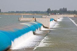 inflatable rubber dam is stable to control the upstream water level.