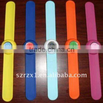 Fashionable Silicone Slap Watch With Kinds of Faces