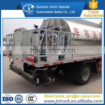 Customize Dongfeng small bitumen detritus sealer truck wholesale