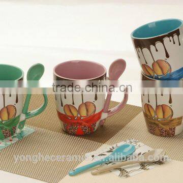 Wholesale ceramic stoneware coffee mug with spoon and designs