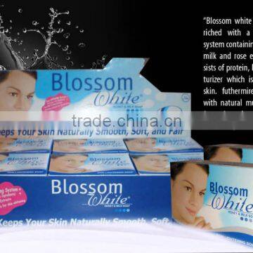 Blossom White Whitening Soap 90/100gr