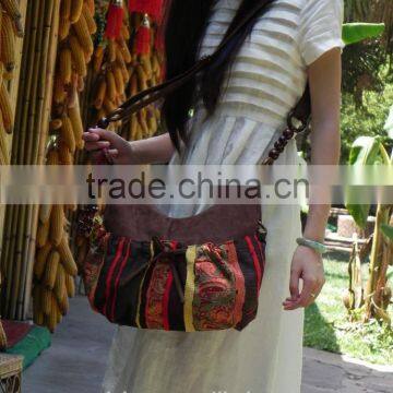 style of chinese tropical ethnic minorities hand weaving fashion handbags