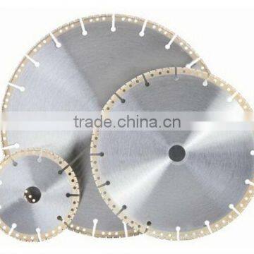 Vaccum brazed diamond saw blade