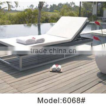 Yoshen outdoor sun lounger in rattan/wicker chaise lounger daybed stainless steel daybed