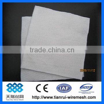 White Knitted Geotextile for Construction