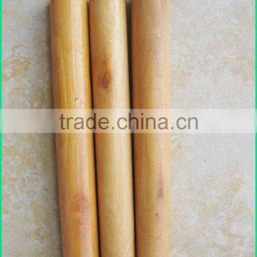 Varnished Wooden Spade Handle photo-2