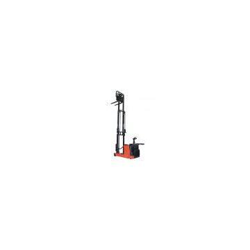 Power Reach Stacker CY Series