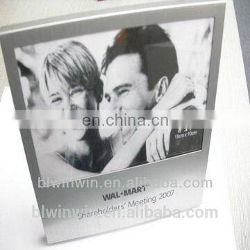 Custom 3d digital photo frame