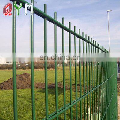 868 Double Wire Welded Mesh Fence 656 Mesh Panel Fencing