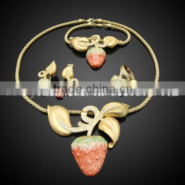 wholesale 18k gold full jewelry set shaped as strawberry