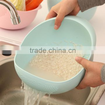 Q021 wholesale plastic rice washing basket / Rice Washing Bowl/drain basket