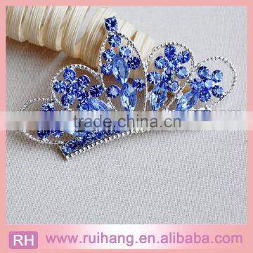 light blue crystal crown brooch of wedding invitations                        
                                                Quality Choice