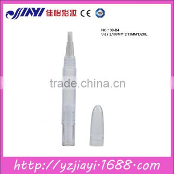 108-B4 lip gloss tube with brush head